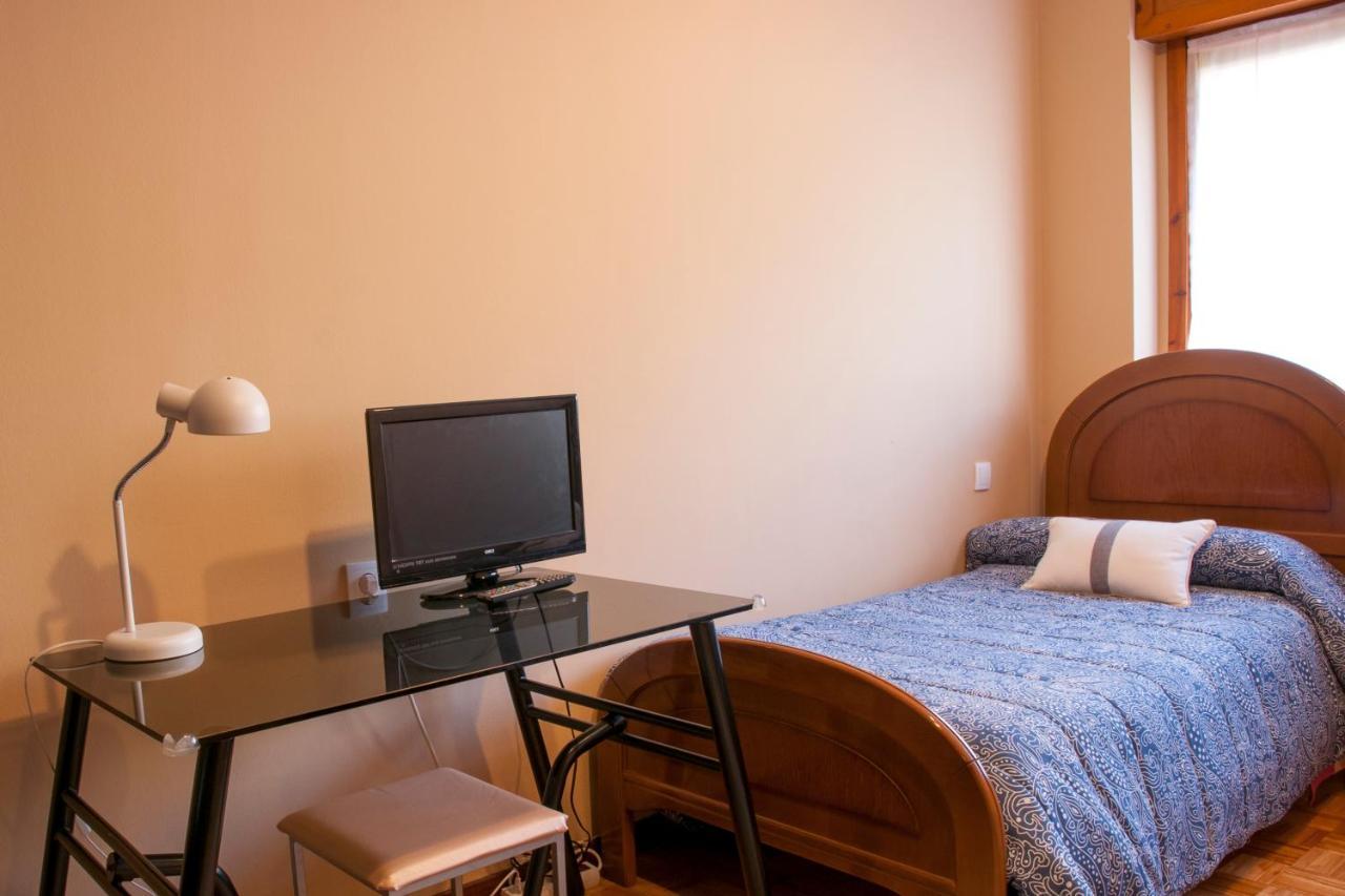오비에도 Apartamento Araceli Proximo A Clinica Oftalmologica Fdez Vega 아파트 외부 사진