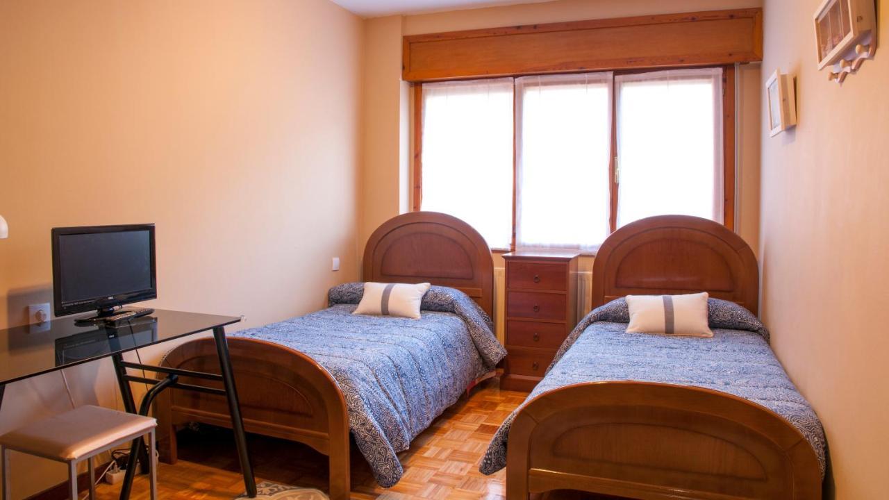오비에도 Apartamento Araceli Proximo A Clinica Oftalmologica Fdez Vega 아파트 외부 사진