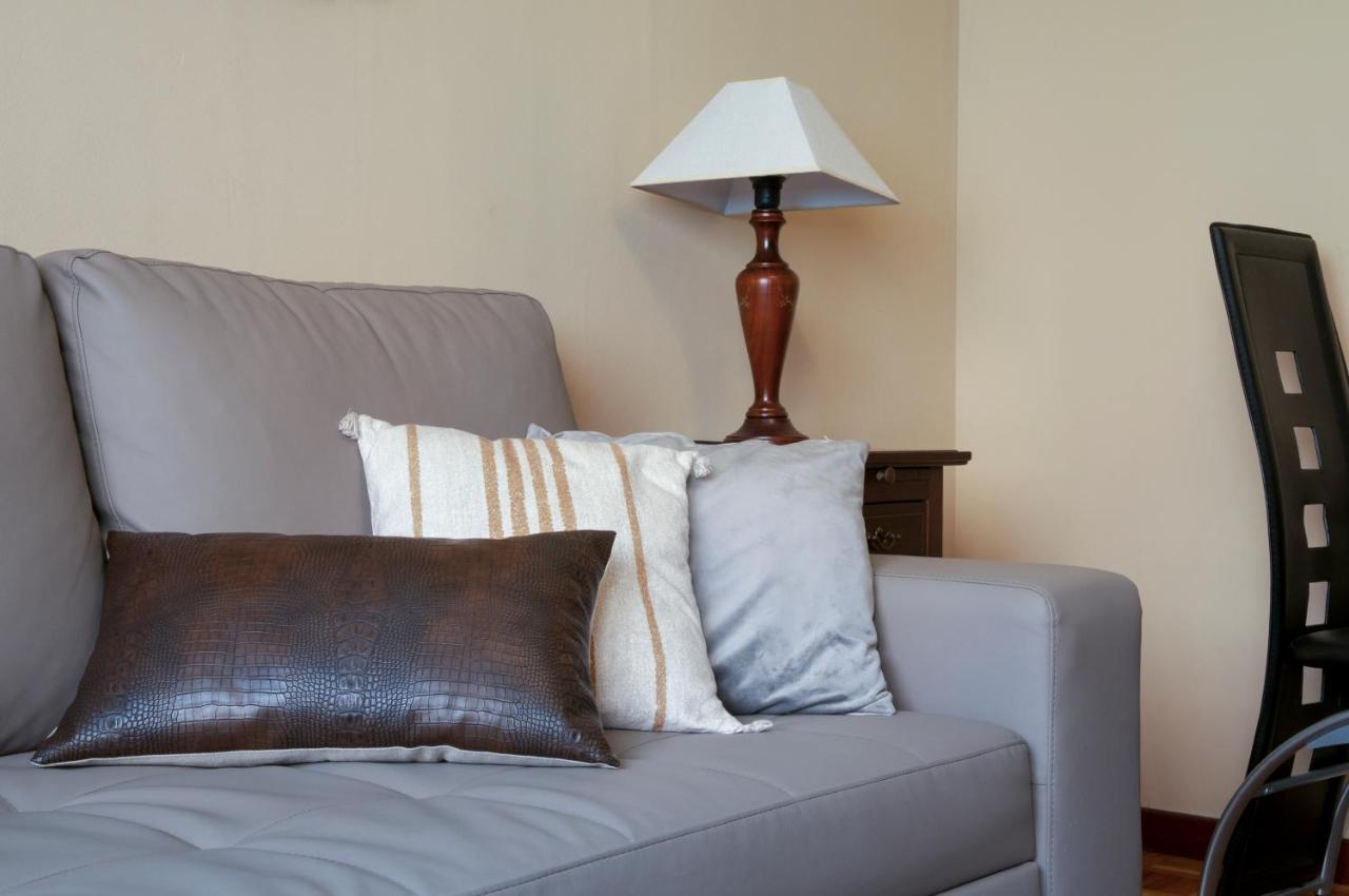 오비에도 Apartamento Araceli Proximo A Clinica Oftalmologica Fdez Vega 아파트 외부 사진